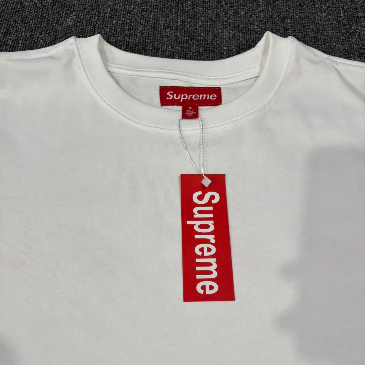 Supreme men t-shirt