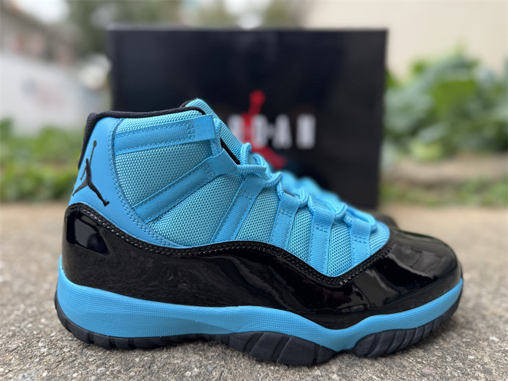 AJ 11